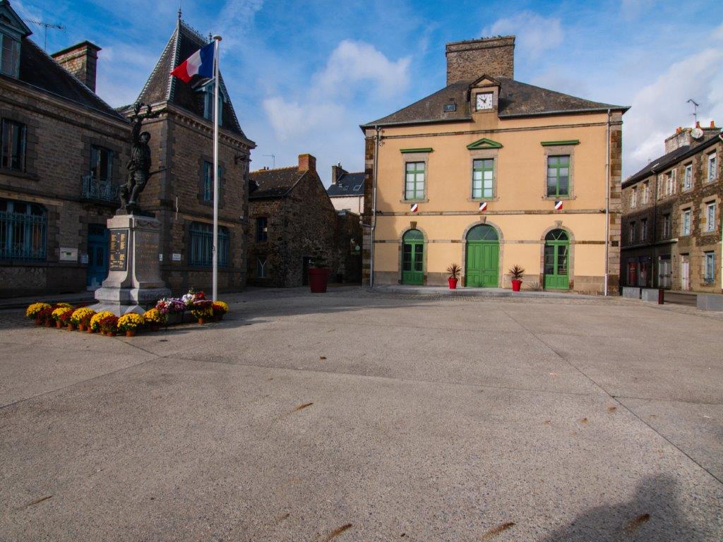 Potin Tp Travaux Publics A Baguer Pican 35 Place Du General De Gaulle A Dol De Bretagne
